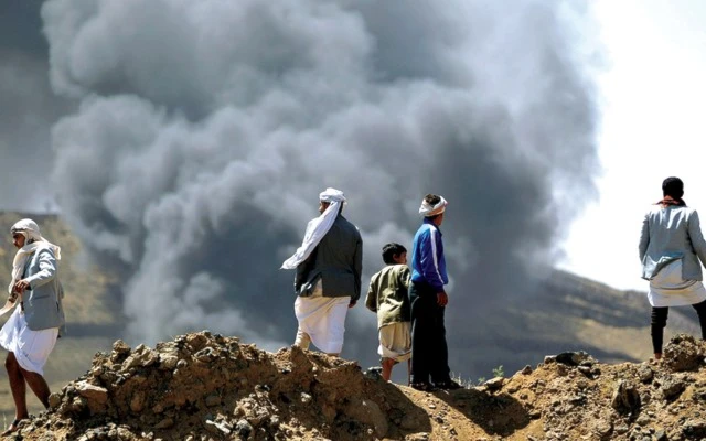 هجمات انتحارية للقاعدة على معسكرات الجيش اليمني هجمات انتحارية للقاعدة على معسكرات الجيش اليمني