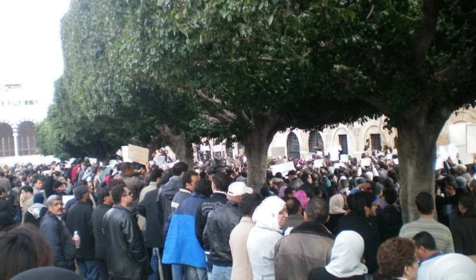 استكمال الثورة و"المحاسبة والتطهير" كان شعار التظاهرة في تونس استكمال الثورة و"المحاسبة والتطهير" كان شعار التظاهرة في تونس