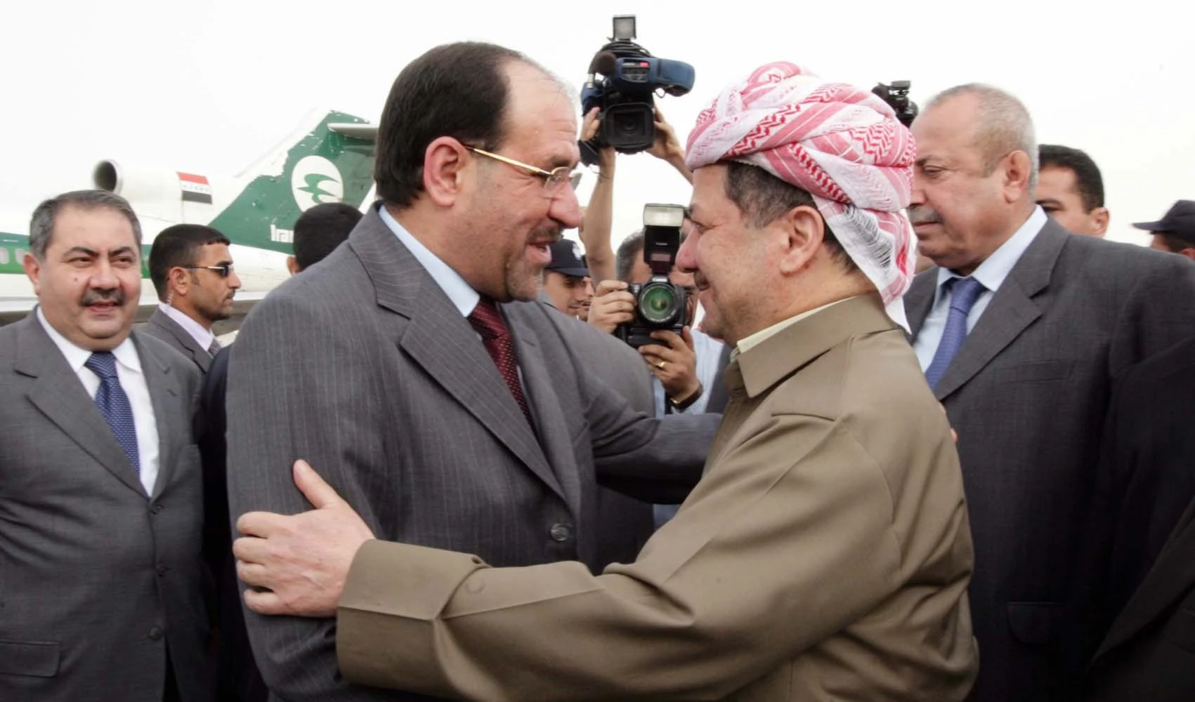تقول الصحيفة إن الطرفين اتفقا على التواصل للوصول إلى اتفاق حول الملف النفطي تقول الصحيفة إن الطرفين اتفقا على التواصل للوصول إلى اتفاق حول الملف النفطي