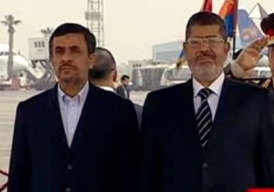 الرئيس الإيراني يزور مصر للمرة الأولى الرئيس الإيراني يزور مصر للمرة الأولى