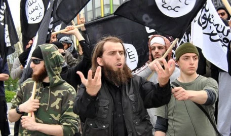 إسلاميون ألمانيون إلى سورية للقتال بجانب المعارضة إسلاميون ألمانيون إلى سورية للقتال بجانب المعارضة