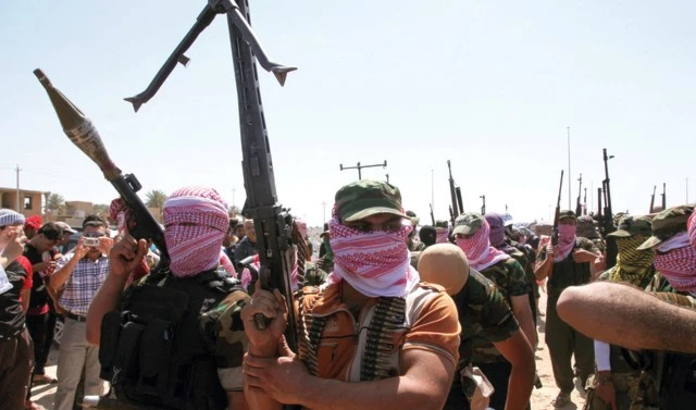 العراق... من الغزو الأميركي إلى الاقتتال الطائفي العراق... من الغزو الأميركي إلى الاقتتال الطائفي
