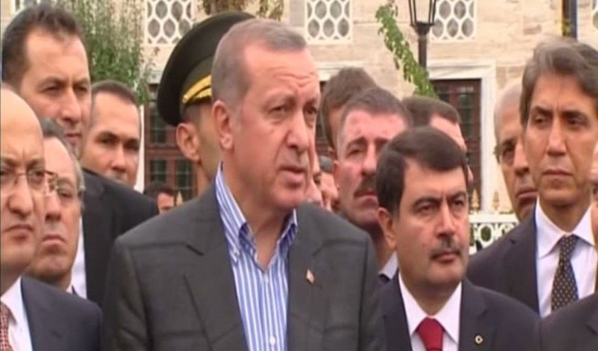 أردوغان اعتبر أن تركيا لم تسمح يوماً بدخول الإرهابيين مع سلاحهم إلى سوريا أردوغان اعتبر أن تركيا لم تسمح يوماً بدخول الإرهابيين مع سلاحهم إلى سوريا