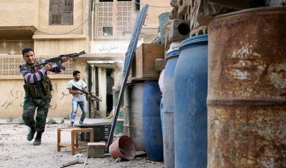 مصادر محلية تتحدث عن معارك عنيفة حول بلدتي نبل والزهراء مصادر محلية تتحدث عن معارك عنيفة حول بلدتي نبل والزهراء