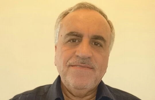 إحسان مرتضى - الباحث في الشؤون الدولية والفلسطينية إحسان مرتضى - الباحث في الشؤون الدولية والفلسطينية