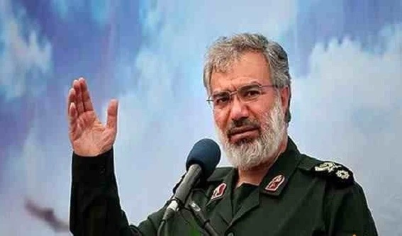الأدميرال فدوي: ايران قادرة على اغراق أية بارجة أميركية في خمسين ثانية الأدميرال فدوي: ايران قادرة على اغراق أية بارجة أميركية في خمسين ثانية