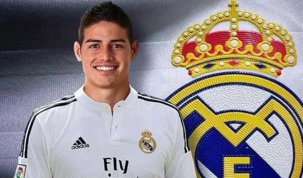 يمتد عقد جيمس رودريغيز لـ 6 سنوات يمتد عقد جيمس رودريغيز لـ 6 سنوات