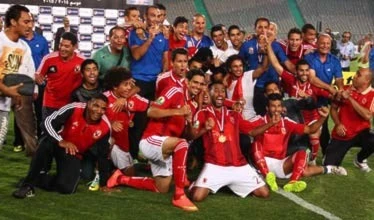 فرحة لاعبي الأهلي باللقب فرحة لاعبي الأهلي باللقب