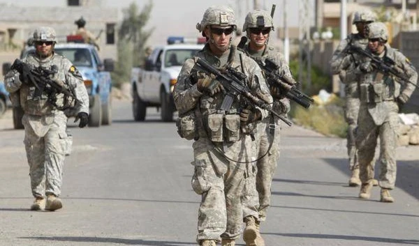 غيتس يعتبر أن وعد الرئيس أوباما لتدمير داعش غير واقعي غيتس يعتبر أن وعد الرئيس أوباما لتدمير داعش غير واقعي