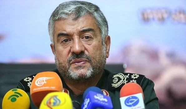 اللواء جعفري أكد استمرار الحرس الثوري في دعم المجاهدين حتى القضاء على إسرائيل اللواء جعفري أكد استمرار الحرس الثوري في دعم المجاهدين حتى القضاء على إسرائيل