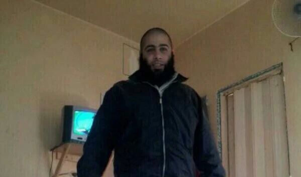 المطلوب محمد حمزة من مجموعة أسامة منصور التي بايعت النصرة المطلوب محمد حمزة من مجموعة أسامة منصور التي بايعت النصرة