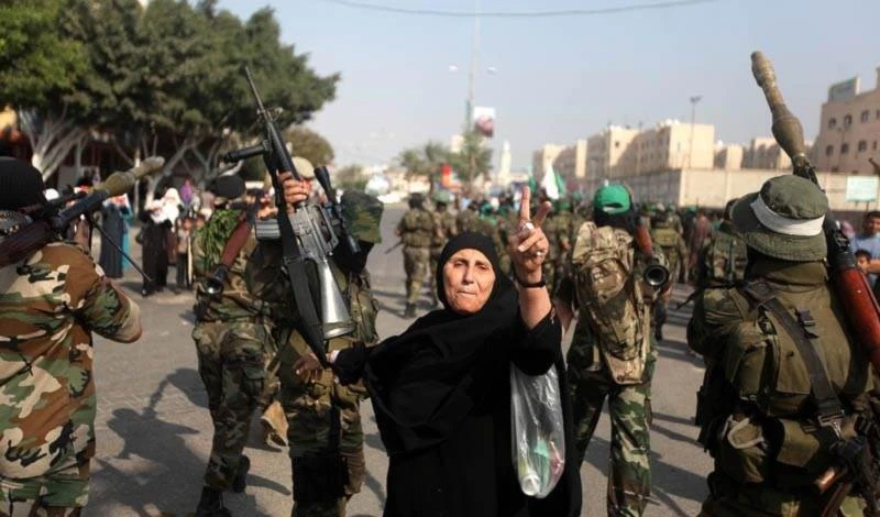 أبو عبيدة: إسرائيل ستدفع الثمن مرغمةً في أي صفقة تبادل جديدة للأسرى أبو عبيدة: إسرائيل ستدفع الثمن مرغمةً في أي صفقة تبادل جديدة للأسرى