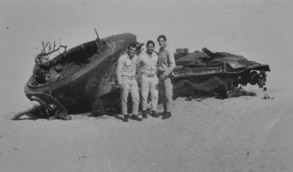 النجاح المصري والسوري في عبور الخطوط الدفاعية الإسرائيلية أثبت أن تقديرات تل أبيب كانت خاطئة إلى أبعد حد النجاح المصري والسوري في عبور الخطوط الدفاعية الإسرائيلية أثبت أن تقديرات تل أبيب كانت خاطئة إلى أبعد حد
