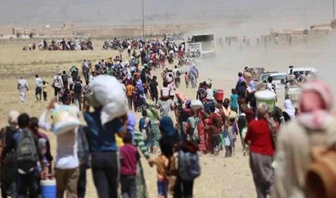 مسؤولون أميركيون يتوقعون نزوح 700 ألف شخص خلال معركة الموصل مسؤولون أميركيون يتوقعون نزوح 700 ألف شخص خلال معركة الموصل