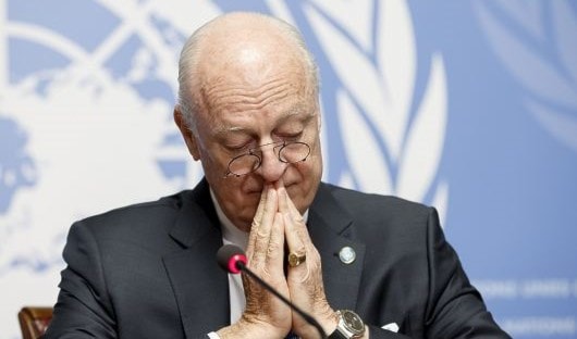 دي ميستورا: العالم يشهد المراحل الأخيرة لمعركة حلب ويجب أن تكون الأولوية لـ"إجلاء المدنيين" دي ميستورا: العالم يشهد المراحل الأخيرة لمعركة حلب ويجب أن تكون الأولوية لـ"إجلاء المدنيين"