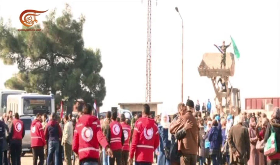 استئناف العمل باتفاقِ حلب كفريا الفوعة اليوم، و 4 حافلات من القريتين المحاصرتين تصل معبر الراموسة استئناف العمل باتفاقِ حلب كفريا الفوعة اليوم، و 4 حافلات من القريتين المحاصرتين تصل معبر الراموسة