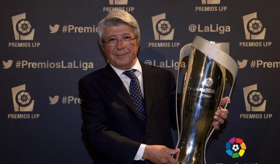 رئيس أتلتيكو مدريد إنريكي سيريزو رئيس أتلتيكو مدريد إنريكي سيريزو