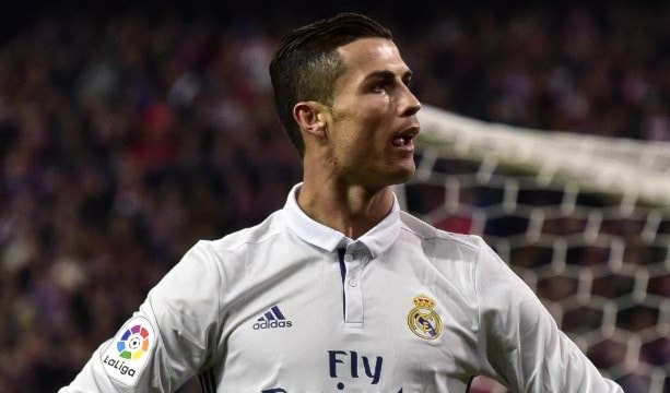 يبدو رونالدو غير خائف من الاتهامات التي وجهت له (أ ف ب) يبدو رونالدو غير خائف من الاتهامات التي وجهت له (أ ف ب)