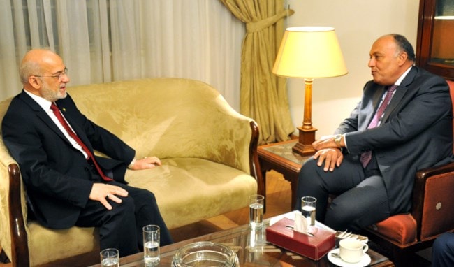 الجعفري: أي إنجاز وانتصار للعراق هو انتصار لمصر ولكل الدول العربية. الجعفري: أي إنجاز وانتصار للعراق هو انتصار لمصر ولكل الدول العربية.