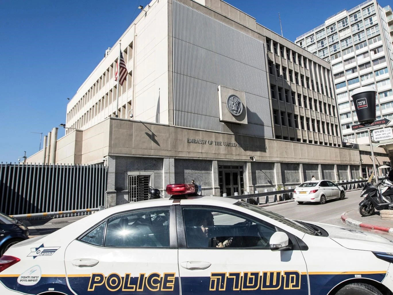 المتحدث باسم البيت الأبيض: نحن في المراحل المبكرة جداً في مناقشة نقل السفارة إلى القدس المتحدث باسم البيت الأبيض: نحن في المراحل المبكرة جداً في مناقشة نقل السفارة إلى القدس