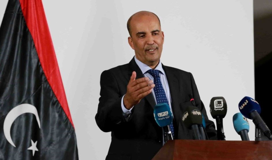 الكوني: الجميع لا يحكم ولا أحد يسيطر الكوني: الجميع لا يحكم ولا أحد يسيطر