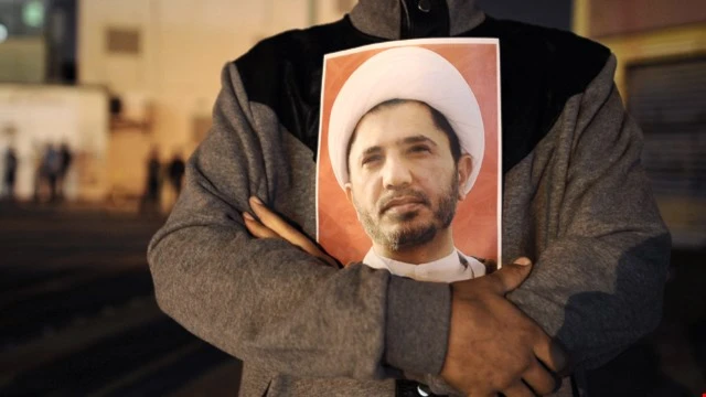 سلمان كان قد حُكم عليه سابقاً على خلفية المطالبة بالإصلاح السياسي داخل البلاد سلمان كان قد حُكم عليه سابقاً على خلفية المطالبة بالإصلاح السياسي داخل البلاد