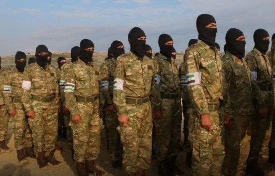 واشنطن تدمج 17 فصيلاً مسلحاً وأنقرة تحضّر لعملية جديدة بسوريا واشنطن تدمج 17 فصيلاً مسلحاً وأنقرة تحضّر لعملية جديدة بسوريا