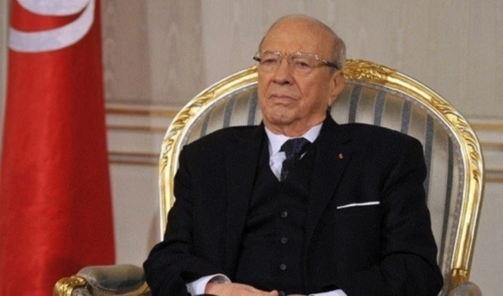 السبسي: ليس هناك مانع في إعادة العلاقات إلى طبيعتها مع سوريا السبسي: ليس هناك مانع في إعادة العلاقات إلى طبيعتها مع سوريا