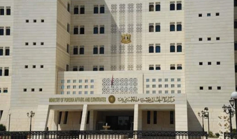 الخارجية السورية: اعتماد اللجنة على إرهابيين يعكس عدم وجود الحد الأدنى لإظهار الحقيقة الخارجية السورية: اعتماد اللجنة على إرهابيين يعكس عدم وجود الحد الأدنى لإظهار الحقيقة