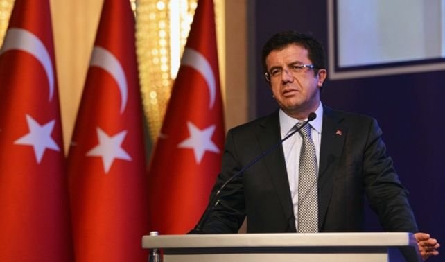 وزير الإقتصاد التركي نهاد زيبكجي وزير الإقتصاد التركي نهاد زيبكجي