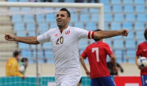 رضا عنتر هو الهداف التاريخي لمنتخب لبنان بـ 20 هدفاً رضا عنتر هو الهداف التاريخي لمنتخب لبنان بـ 20 هدفاً