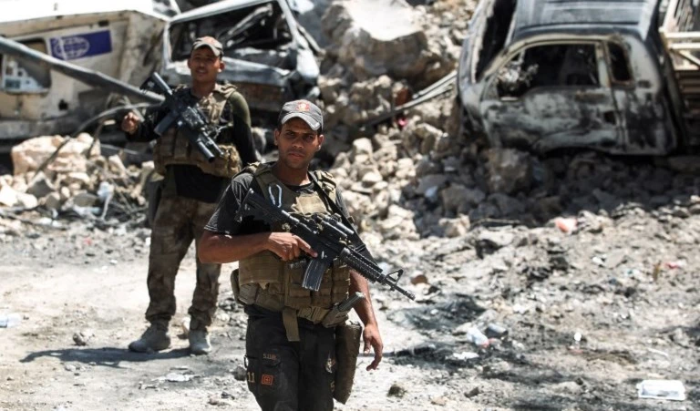 في الجبهة الغربية حققت قوات الحشد الشعبي على مدار الشهور الماضية تقدماً سريع الوتيرة (أ ف ب) في الجبهة الغربية حققت قوات الحشد الشعبي على مدار الشهور الماضية تقدماً سريع الوتيرة (أ ف ب)