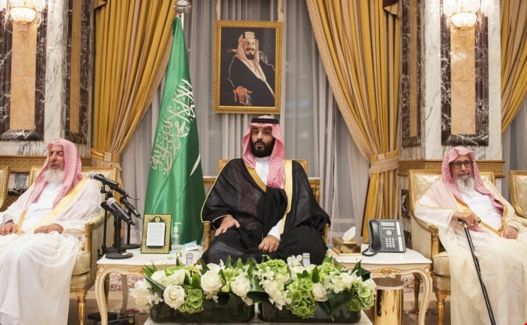 ما يميّز هذا الحراك أسلوبه بما يجعله أكثر فعالية وإيلاماً من التجارب السابقة. ما يميّز هذا الحراك أسلوبه بما يجعله أكثر فعالية وإيلاماً من التجارب السابقة.