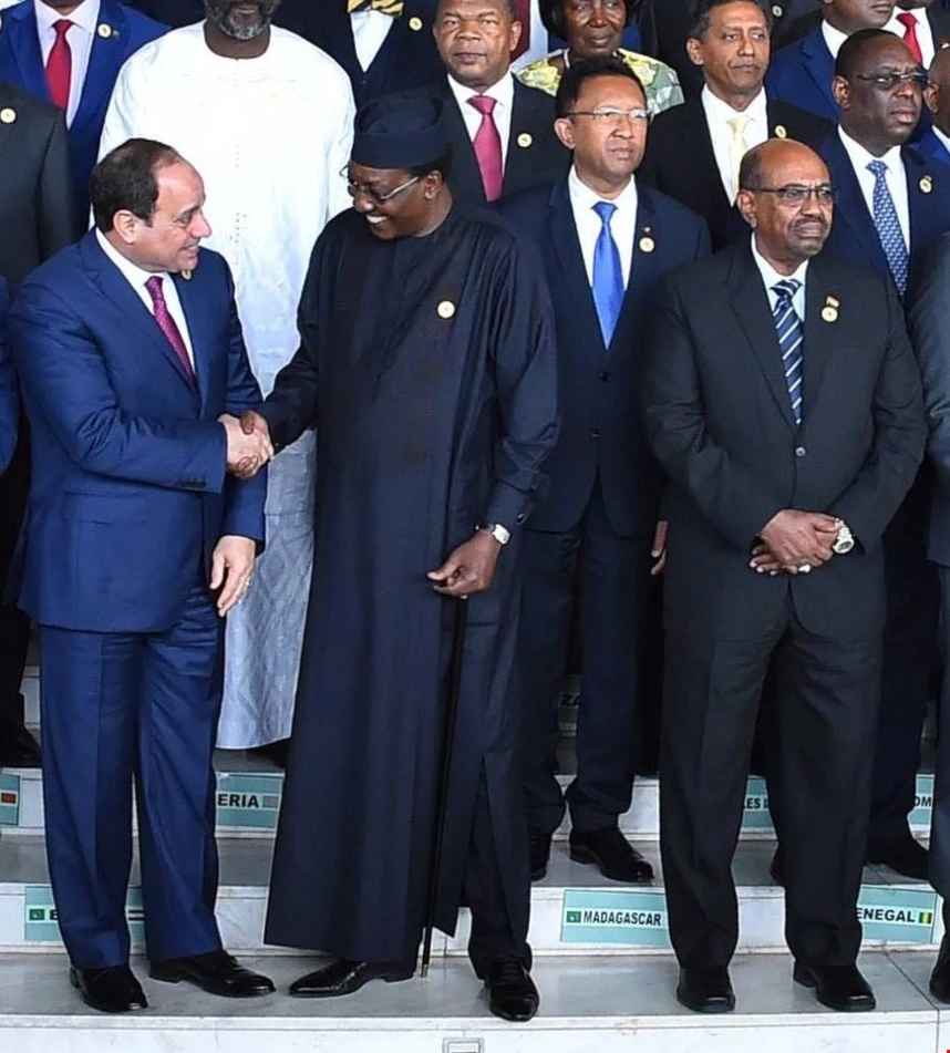 السيسي: الدول الثلاث يتعاونون كدولة واحدة ومصلحتنا مشتركة السيسي: الدول الثلاث يتعاونون كدولة واحدة ومصلحتنا مشتركة