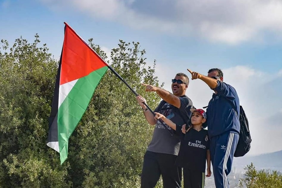 تأكيد على العودة تأكيد على العودة