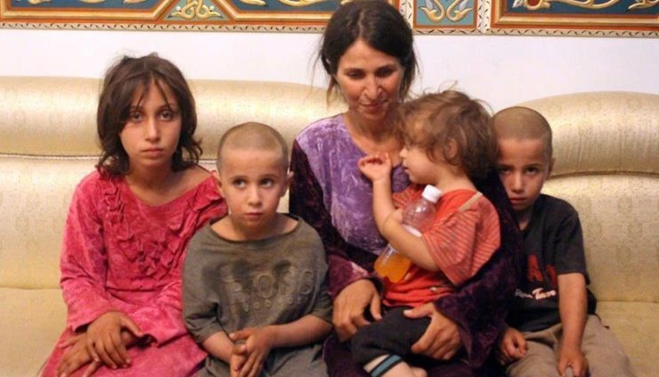 حرر الجيش السوري 6 مختطفين من نساء وأطفال الشهر الماضي حرر الجيش السوري 6 مختطفين من نساء وأطفال الشهر الماضي