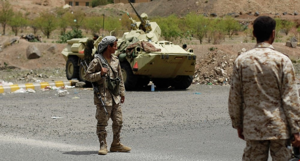 مقتل 5 عناصر من قوات هادي بنيران قناصة الجيش واللجان في منطقة الربيعة مقتل 5 عناصر من قوات هادي بنيران قناصة الجيش واللجان في منطقة الربيعة