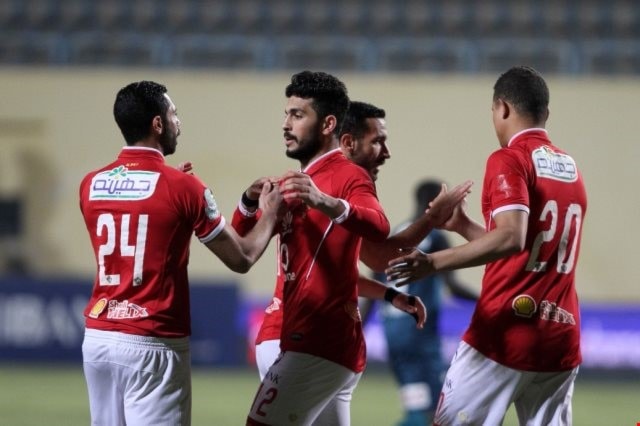 فاز الأهلي على إنبي 1-0 فاز الأهلي على إنبي 1-0