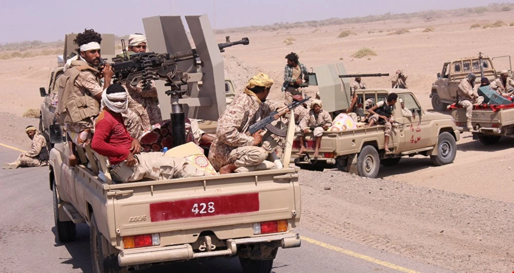 مقتل وجرح عدد من الجنود السعوديين إثر تدمير آلية عسكرية كانوا على متنها بصاروخ موجه للجيش واللجان مقتل وجرح عدد من الجنود السعوديين إثر تدمير آلية عسكرية كانوا على متنها بصاروخ موجه للجيش واللجان