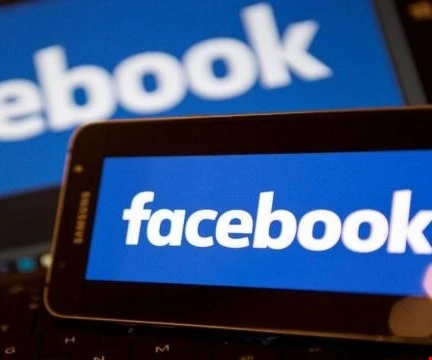 أخذ استراحة من "فيسبوك" مجرّد 5 أيام قلّل مستويات هرمون "الكورتيزول" لدى الأفراد أخذ استراحة من "فيسبوك" مجرّد 5 أيام قلّل مستويات هرمون "الكورتيزول" لدى الأفراد