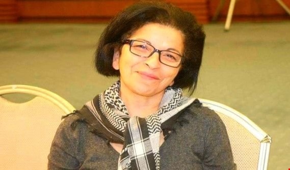 المسرح الجزائري يودّع أميرته "صونيا" المسرح الجزائري يودّع أميرته "صونيا"