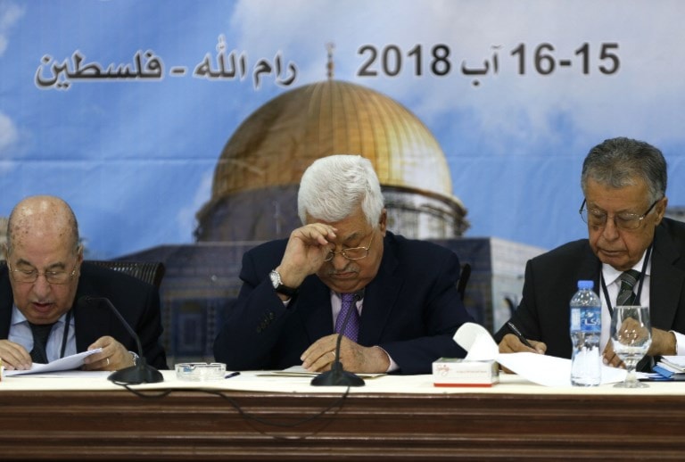 بيان المجلس المركزي رفض "المشاريع المشبوهة الهادفة إلى فصل قطاع غزة عن الضفة الغربية" (أ ف ب) بيان المجلس المركزي رفض "المشاريع المشبوهة الهادفة إلى فصل قطاع غزة عن الضفة الغربية" (أ ف ب)