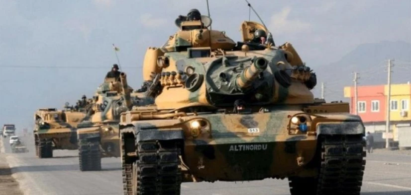الجيش السوري يستكمل انتشاره على الحدود مع تركيا بطول 200 كم الجيش السوري يستكمل انتشاره على الحدود مع تركيا بطول 200 كم