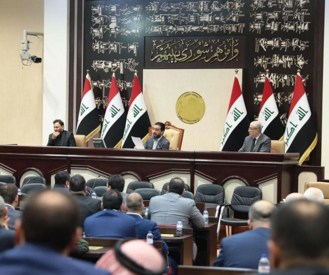 مجلس النواب العراقي يقر قانون إلغاء الامتيازات المالية للمسؤولين مجلس النواب العراقي يقر قانون إلغاء الامتيازات المالية للمسؤولين