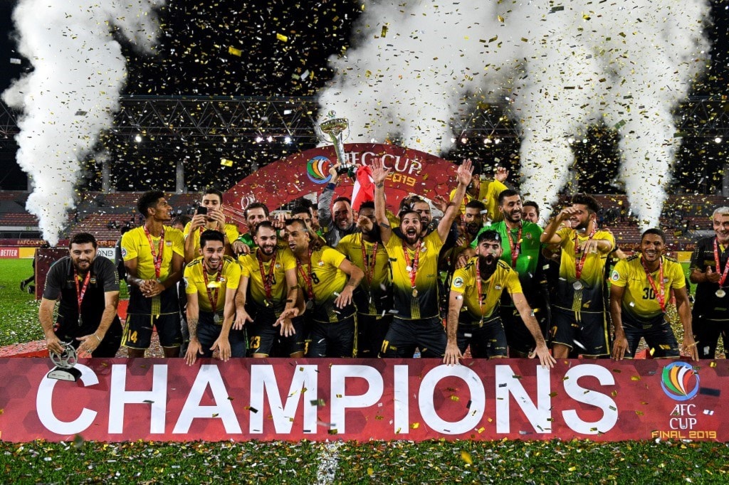 توِّج العهد بلقب كأس الاتحاد الآسيوي (أ ف ب) توِّج العهد بلقب كأس الاتحاد الآسيوي (أ ف ب)