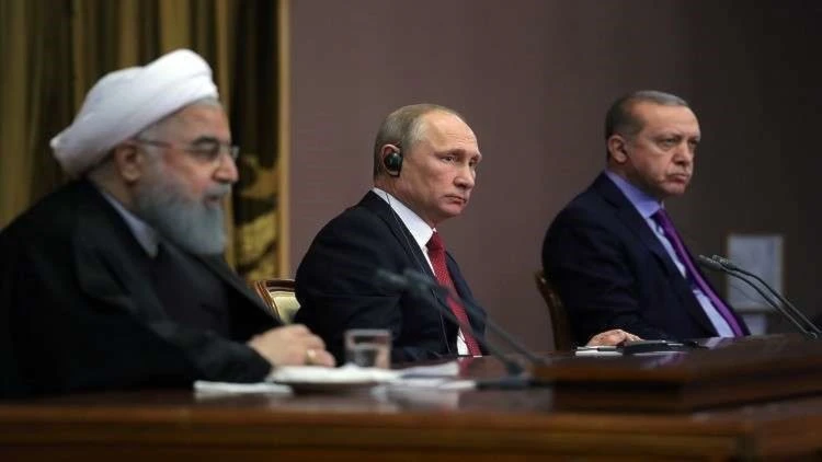 من قمة سابقة بين بوتين وروحاني وإردوغان من قمة سابقة بين بوتين وروحاني وإردوغان