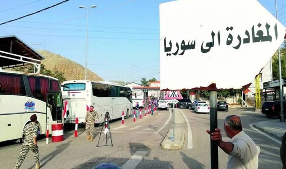 الحكومة اللبنانية تتمسك بإعادة النازحين السوريين إلى بلادهم الحكومة اللبنانية تتمسك بإعادة النازحين السوريين إلى بلادهم