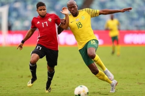 خسرت ليبيا أمام جنوب أفريقيا 1-2 (أ ف ب) خسرت ليبيا أمام جنوب أفريقيا 1-2 (أ ف ب)