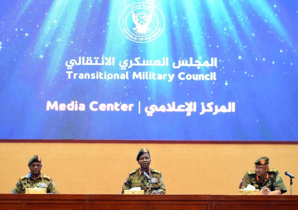 المجلس العسكري الانتقالي في السوداني (صورة أرشيف- أ ف ب) المجلس العسكري الانتقالي في السوداني (صورة أرشيف- أ ف ب)