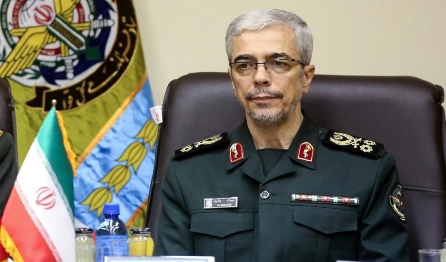 باقري: القوات المسلحة الإيرانية توفر الأمن للخليج الفارسي ومضيق هرمز من خلال إشرافها عليهما باقري: القوات المسلحة الإيرانية توفر الأمن للخليج الفارسي ومضيق هرمز من خلال إشرافها عليهما